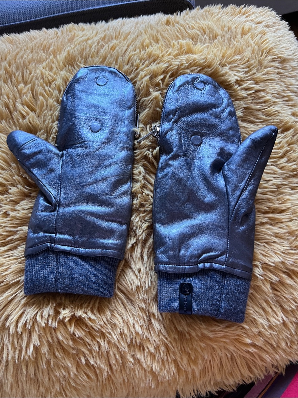 RUDSAK Black Leather Mittens with Knit Cuffs